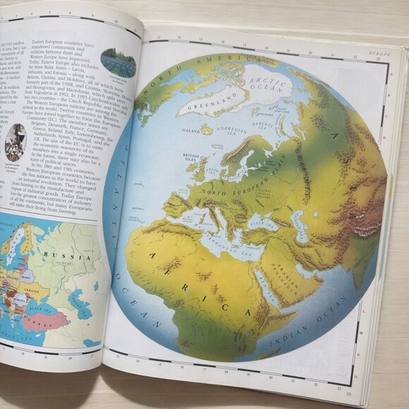 The Picture Atlas of the World Hardbound Book Vintage by Richard Kemp Copyright - Picture 5 of 14